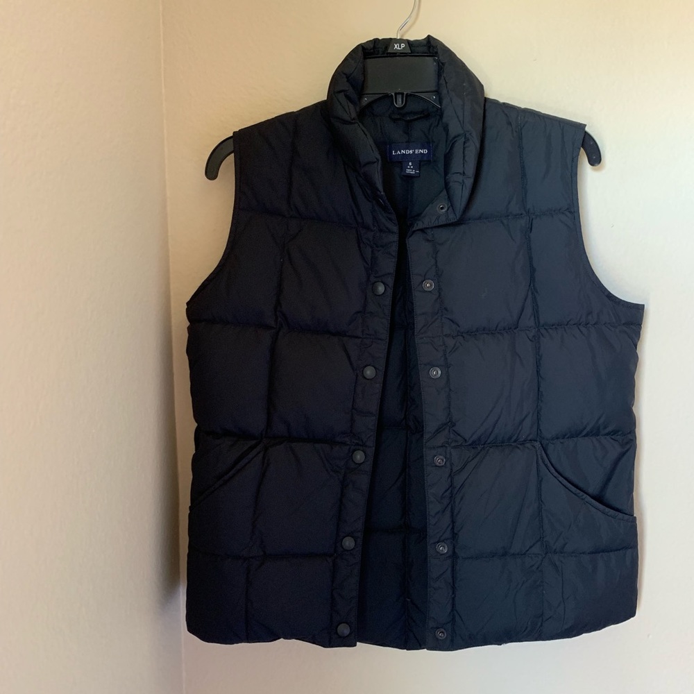 Black lands end puffer vest